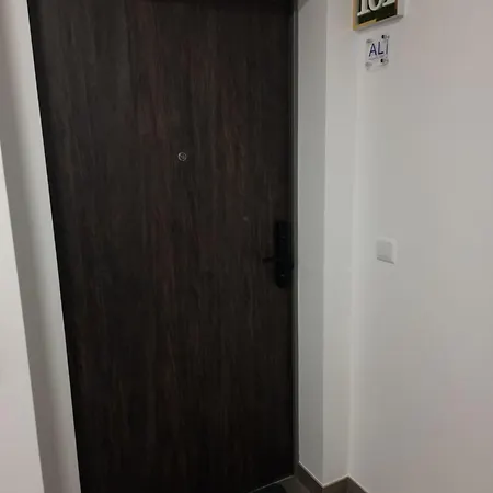 Garden House - Estudio 101 Com Vista Jardim